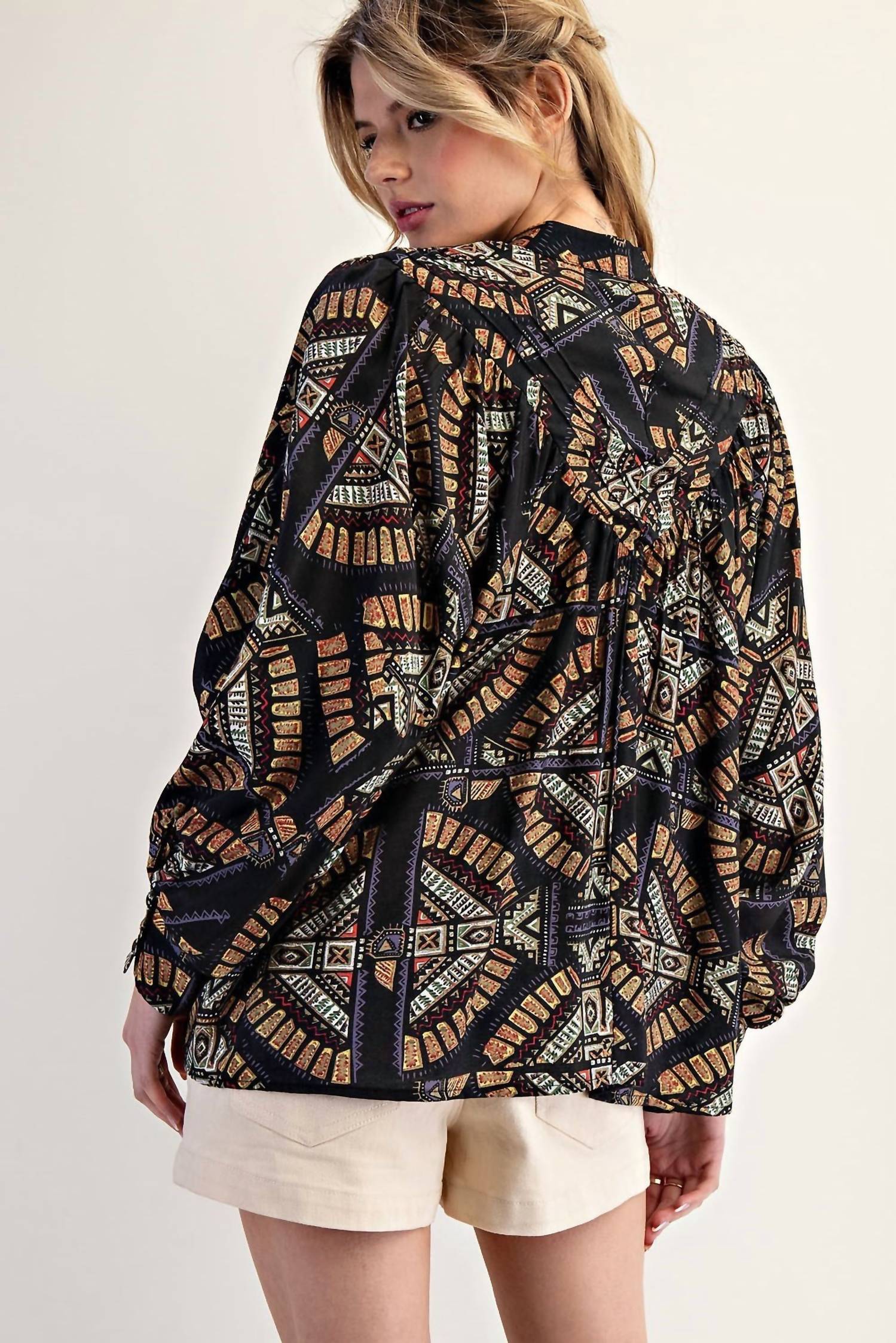 Ee:Some - Geometric Printed Blouse