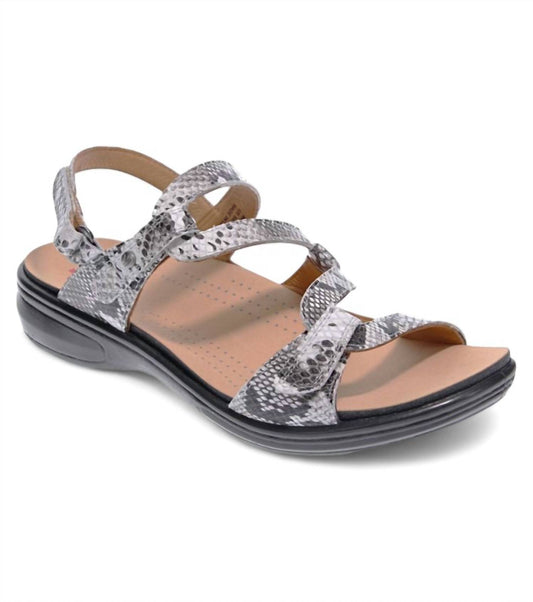 Revere - WOMEN'S MIAMI ADJUSTABLE SANDAL - MEDIUM WIDTH