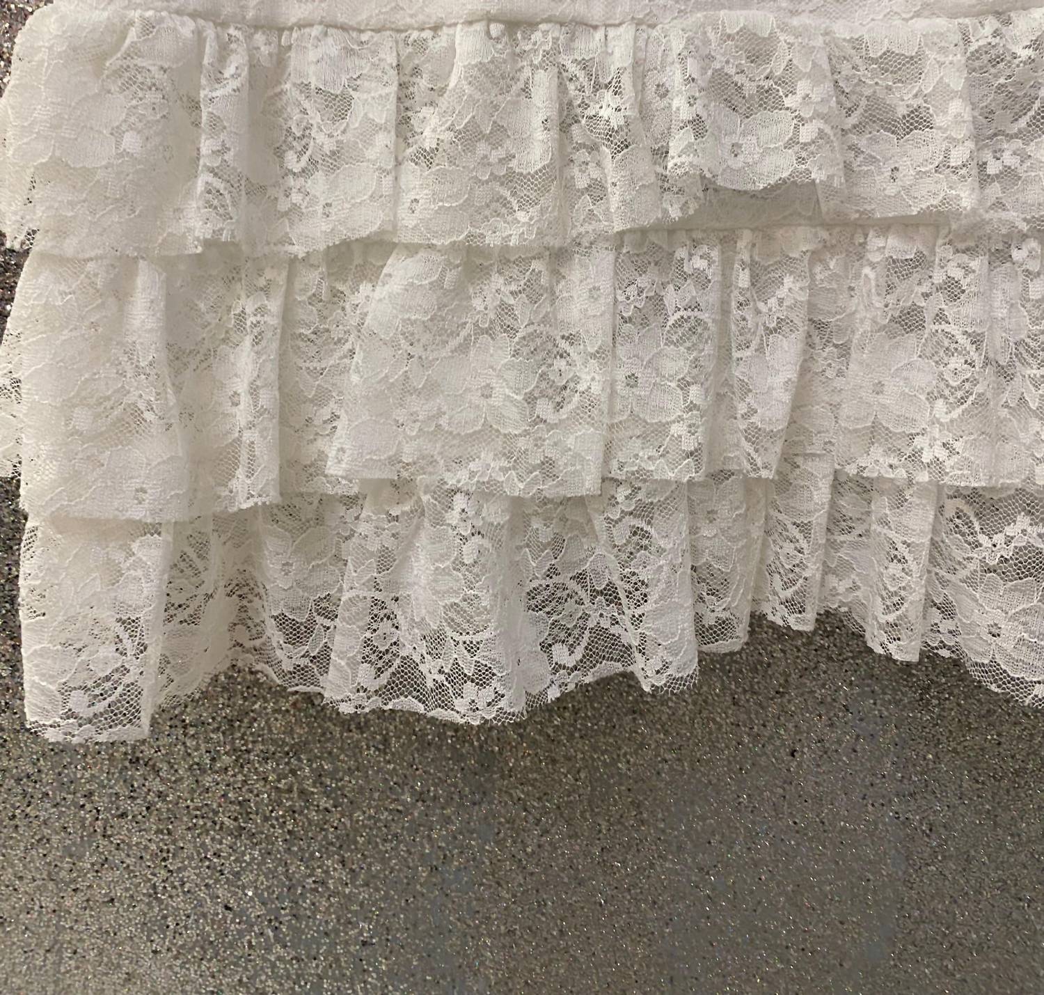 Hidden - Lace Midi Dress