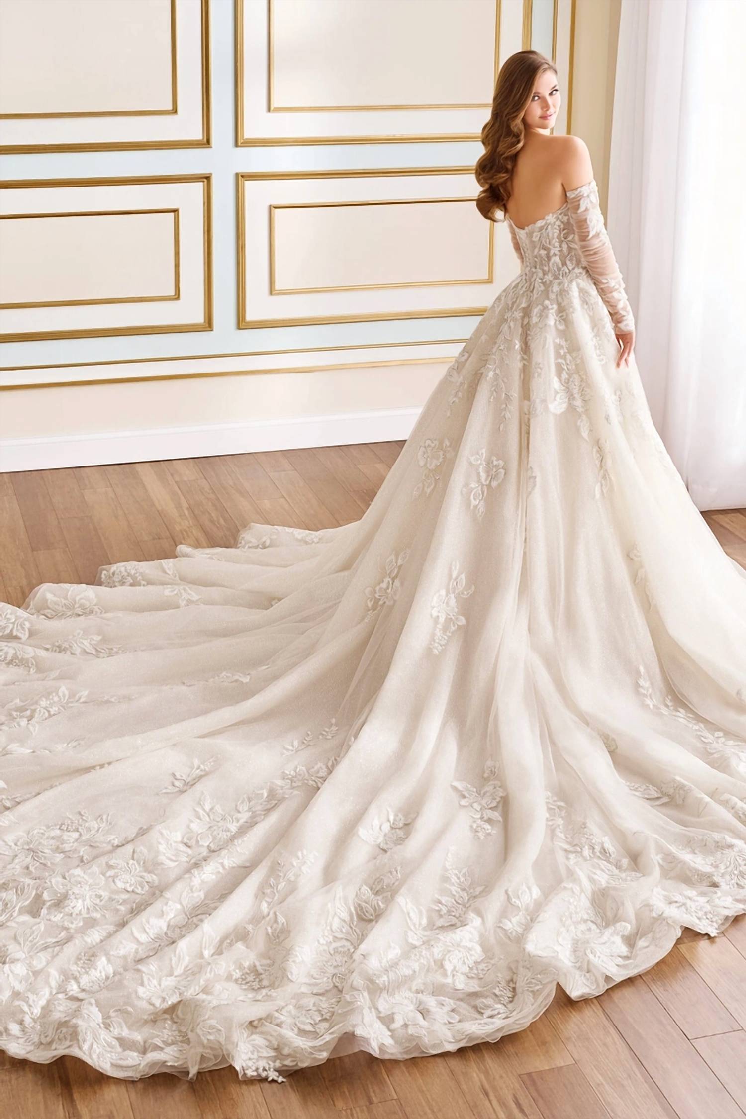 Martin Thornburg - Amaryllis Wedding Gown