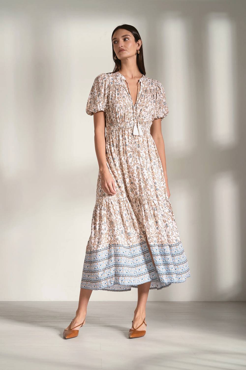 Elan - Lovely Subtle Maxi Dress