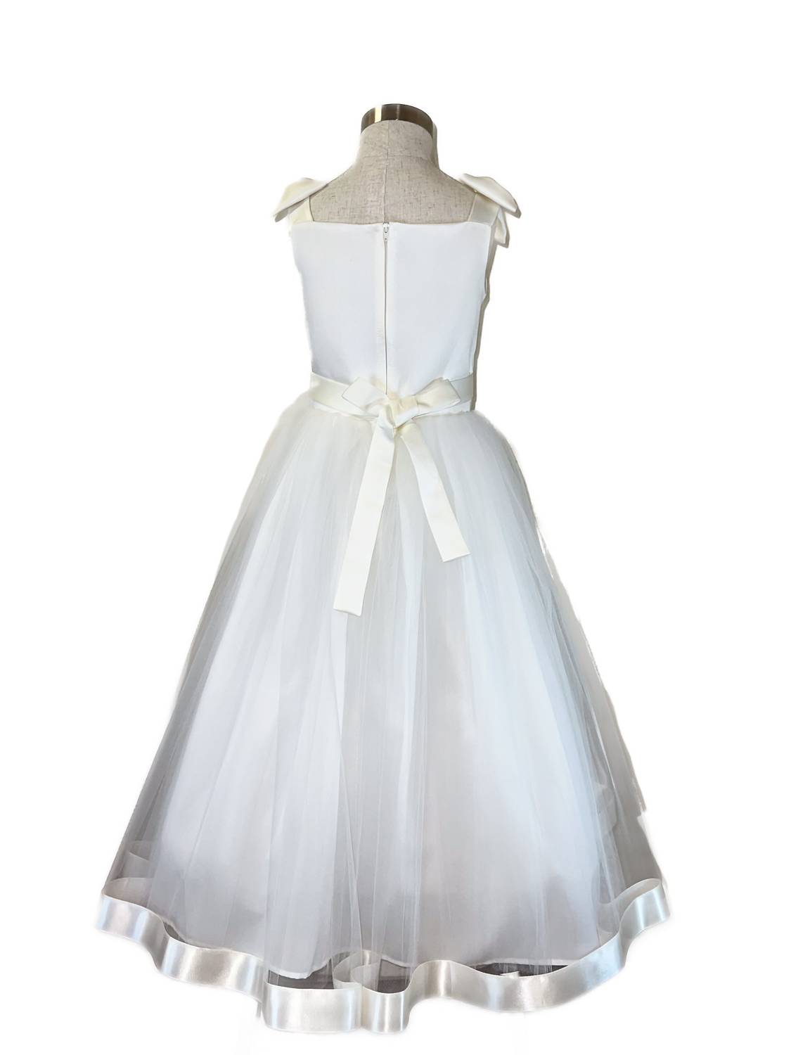 Tha Canadian Profile - Girl's Basket Weave Communion Dress