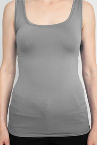 Alberto Makali - Scoop Neck Sleeveless Solid Spandex Top