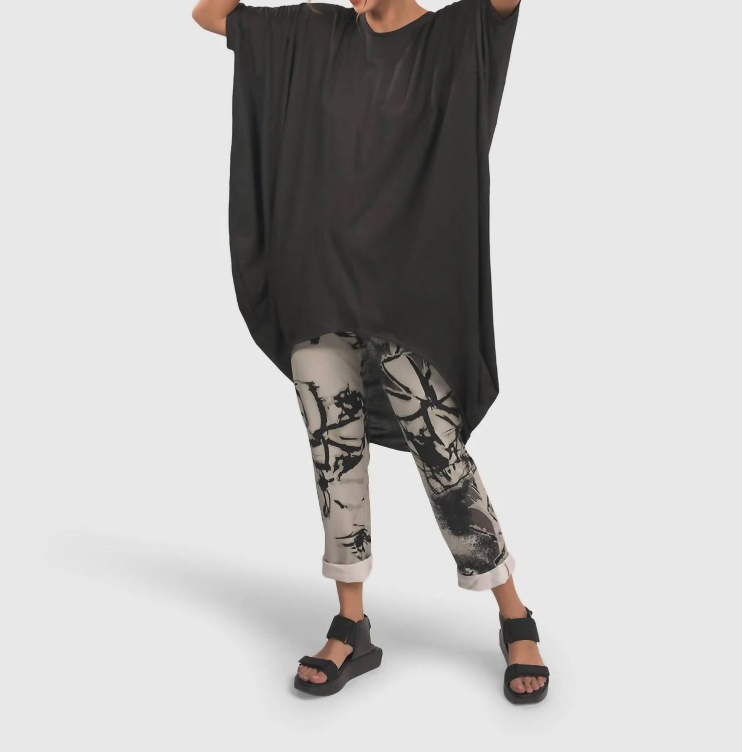 Alembika - Urban Batwing Tunic Top