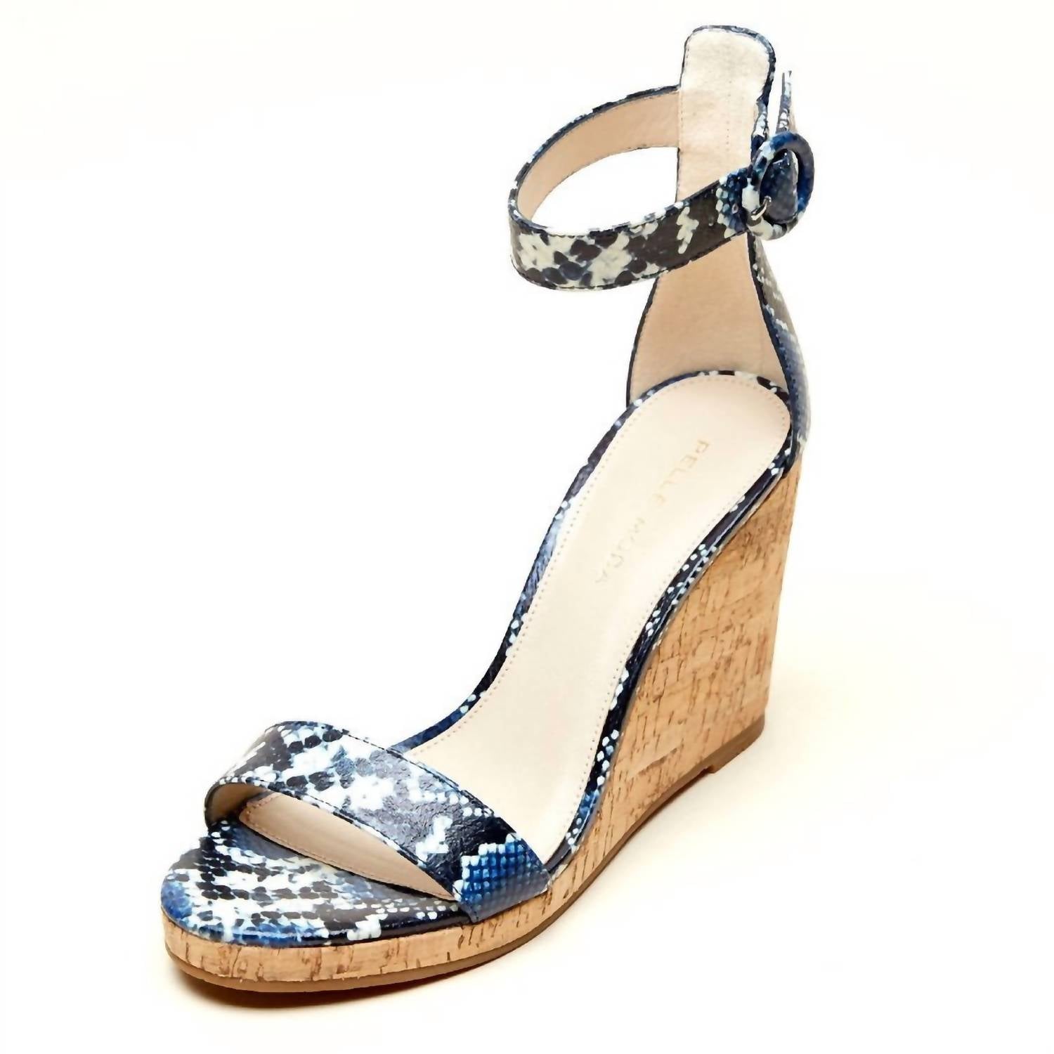Nisha Sandal