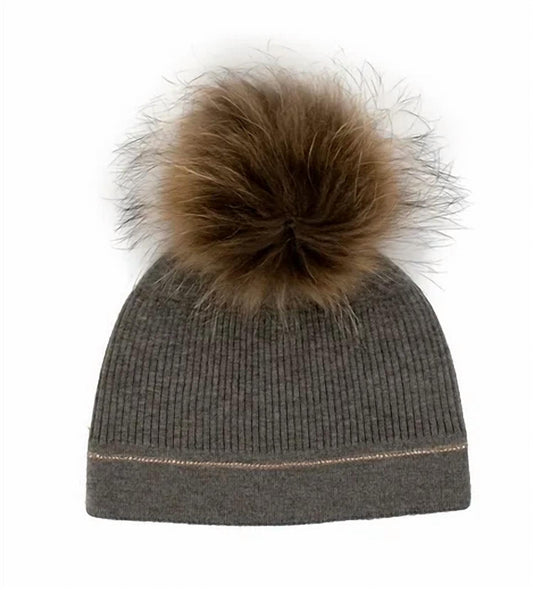 HTAN71 - Beanie w/ Fox Fur Pom