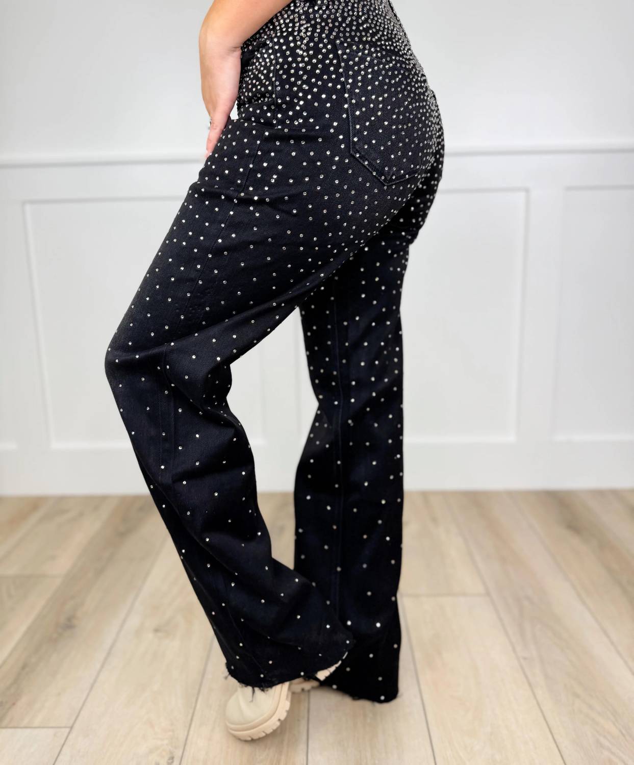 Flying Monkey - Emmy High-rise Slim Wide Rhinestone Jeans