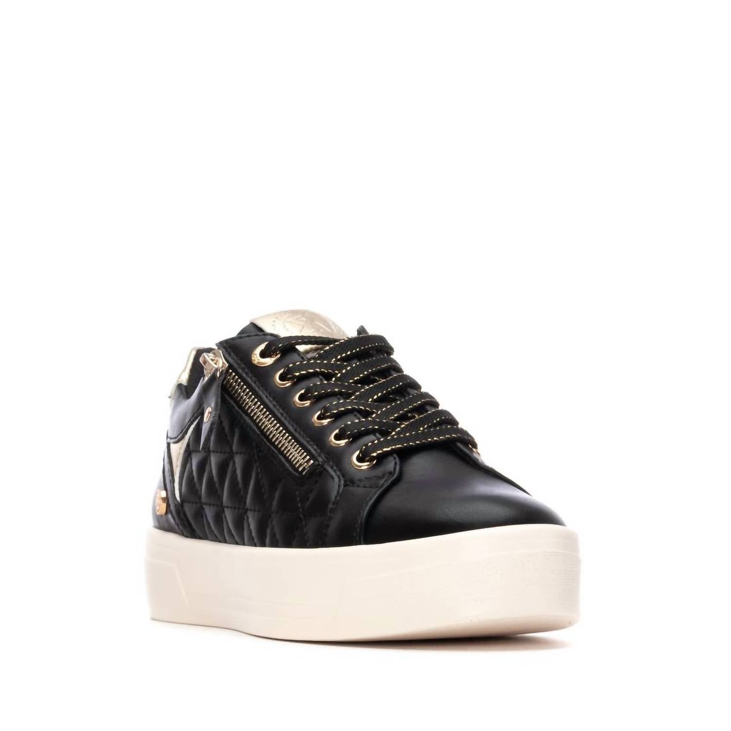 Xti - Women's 144413 Round Toe Sneakers