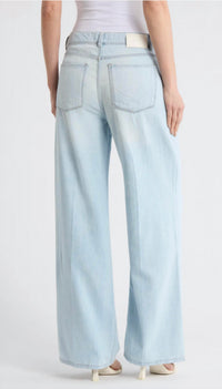 DL1961 - Women's Isabel Pleated Mid Rise Wide Leg Jeans in poolside - women's jeans - detail view