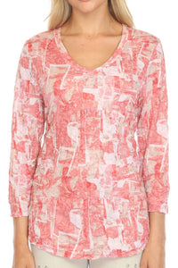 Carine - 3/4 Length Sleeves V-neck Top
