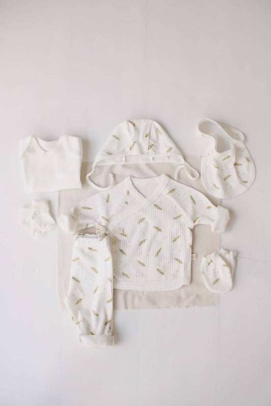Honey And Hive - Ribbed Wheat Patterned 7 Piece Newborn Set