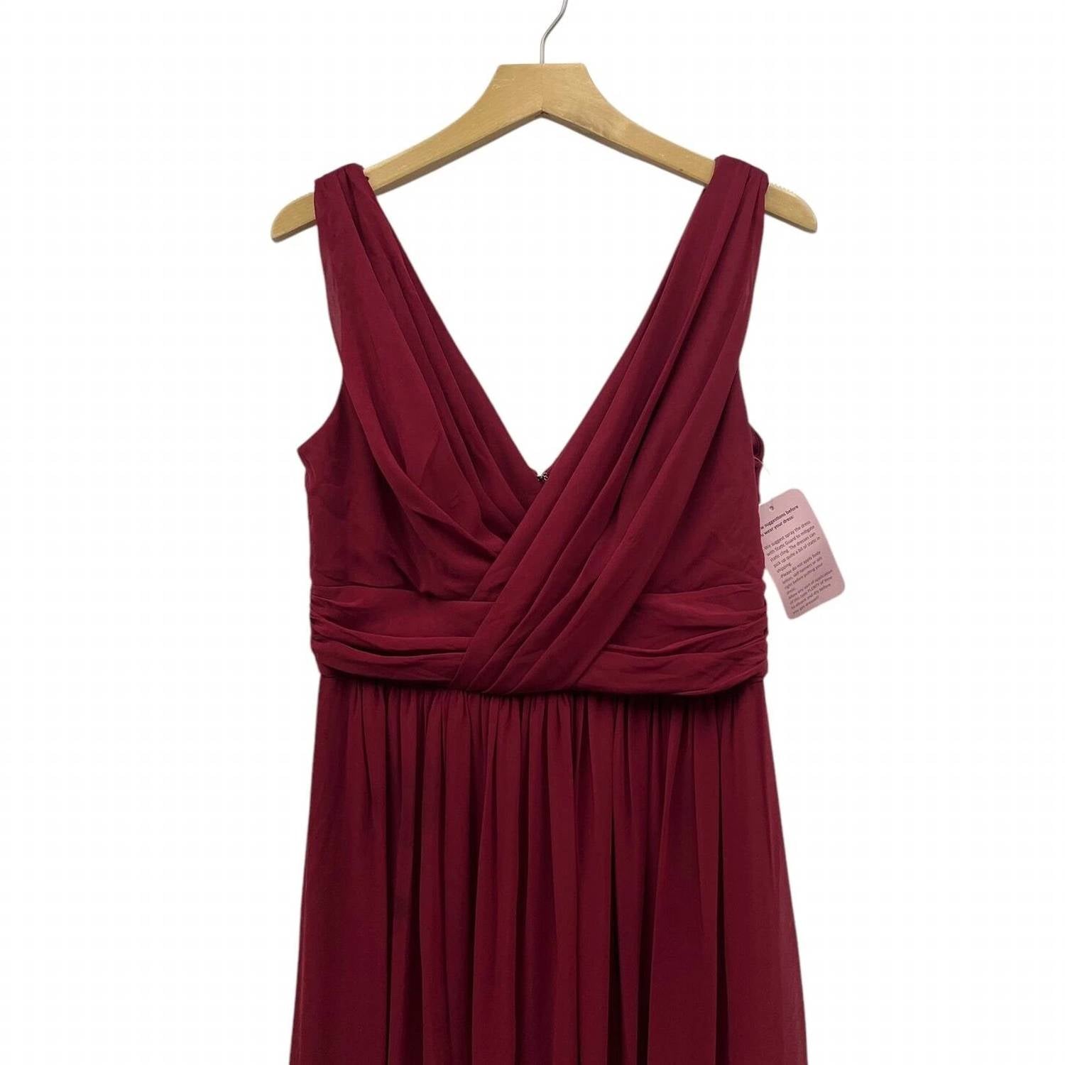 Dessy - V-neck Draped Chiffon Maxi Dress