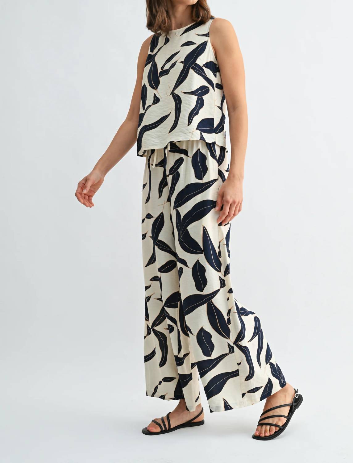 Kld. Signature - Leaf Print Wide Leg Pants