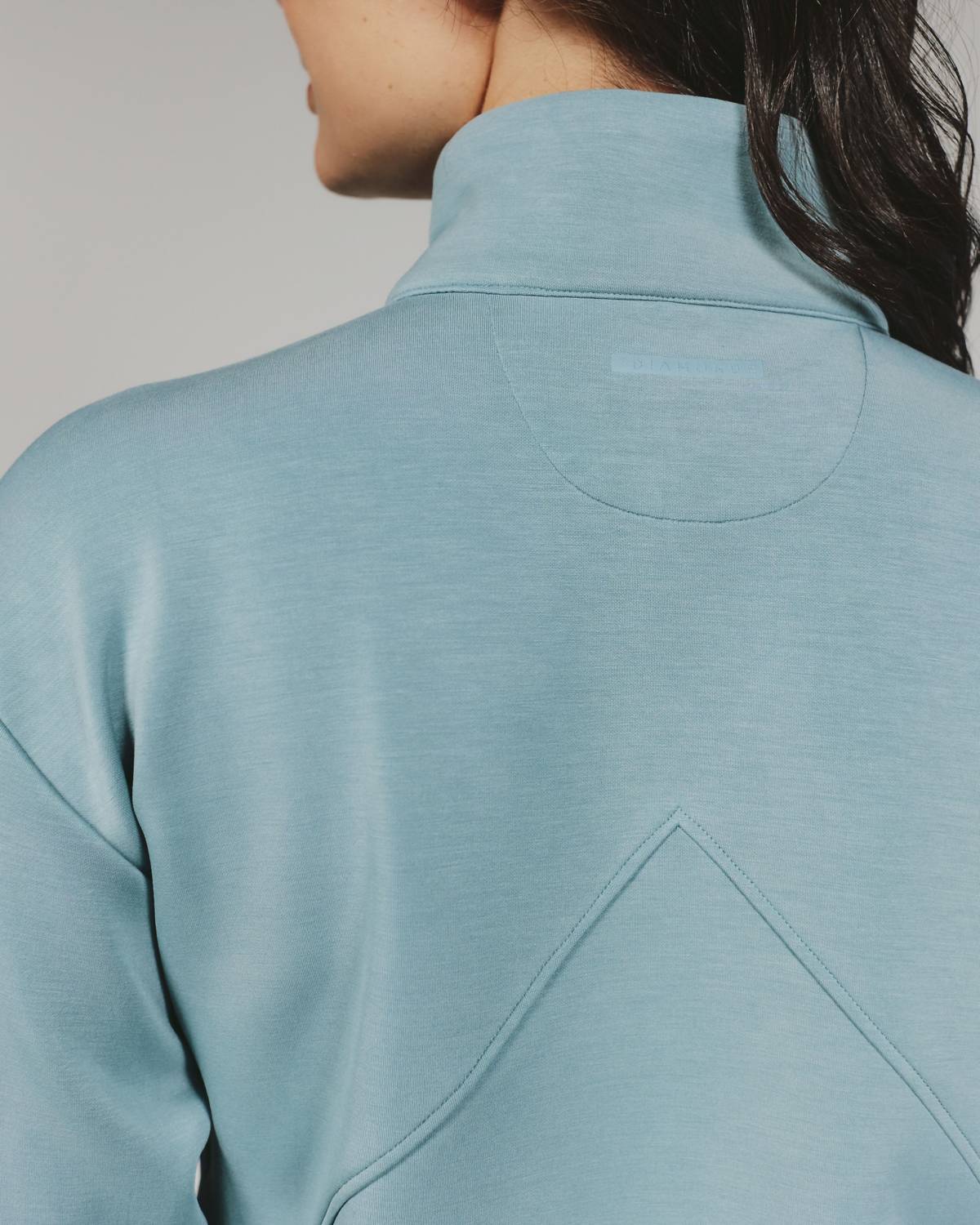7Diamonds - Rev Crop Quarter Zip Pullover