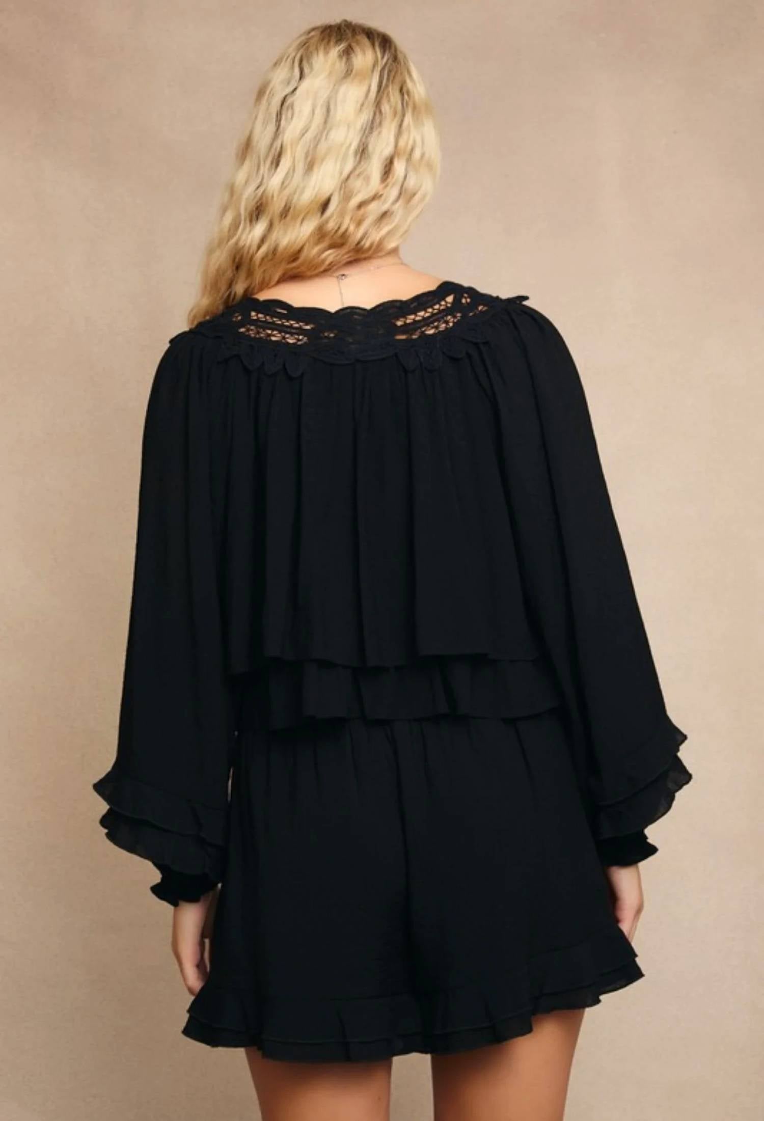 Le Lis - Lace Patch Lare Top With Ruffled Shorts Set