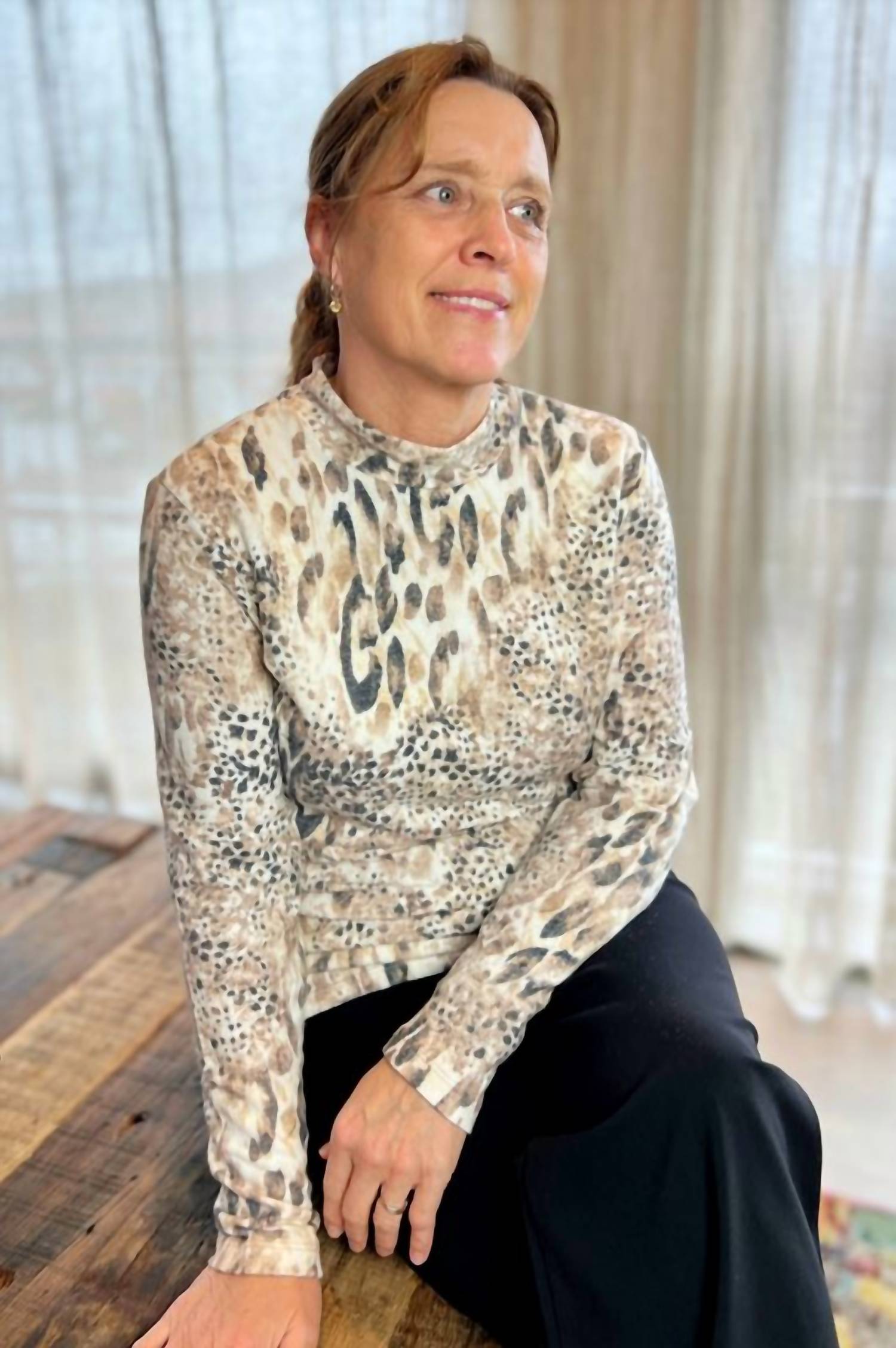 Brandtex - Women's Long Sleeve Animal Print Top
