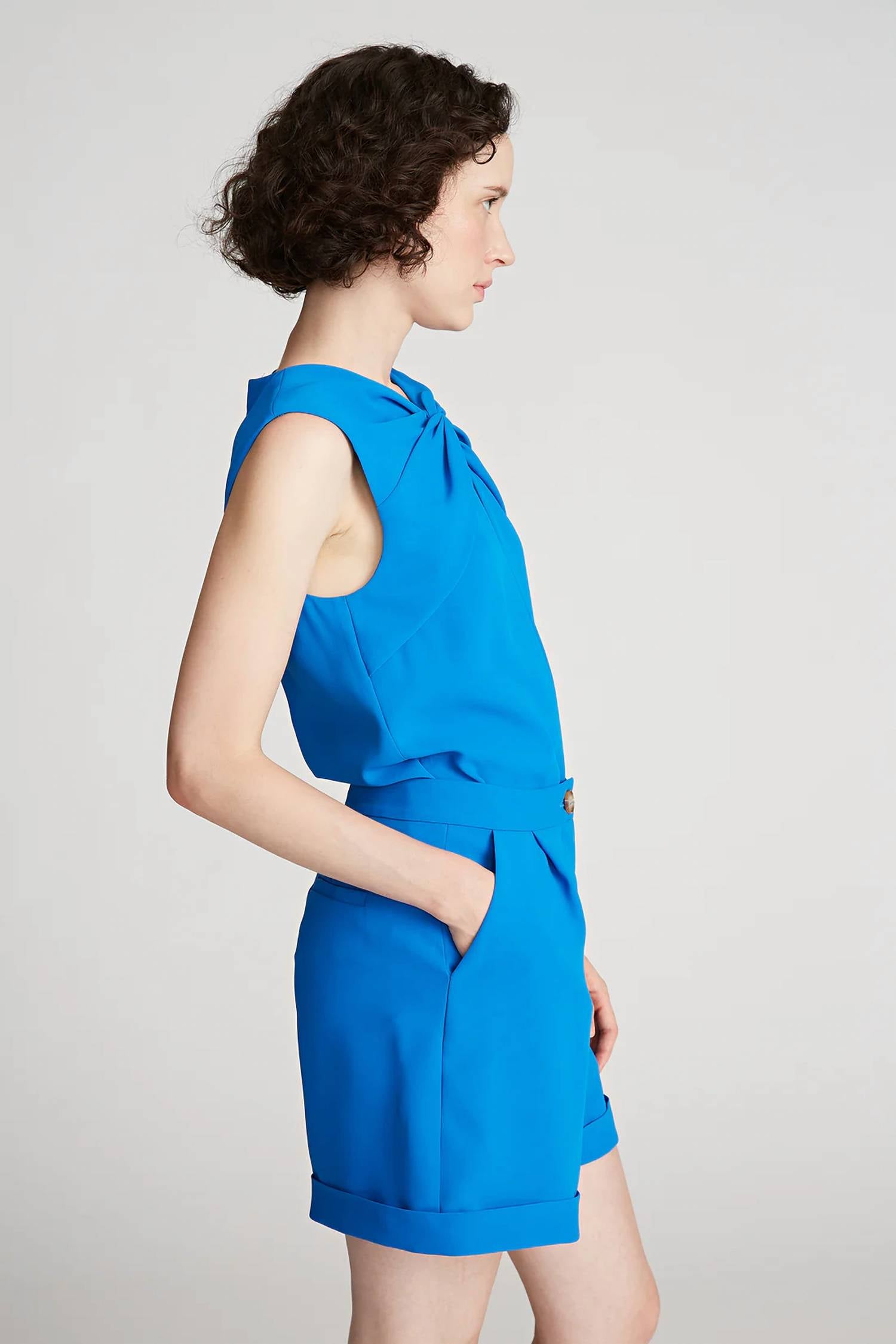 Halston - Faren Top in Fluid Crepe