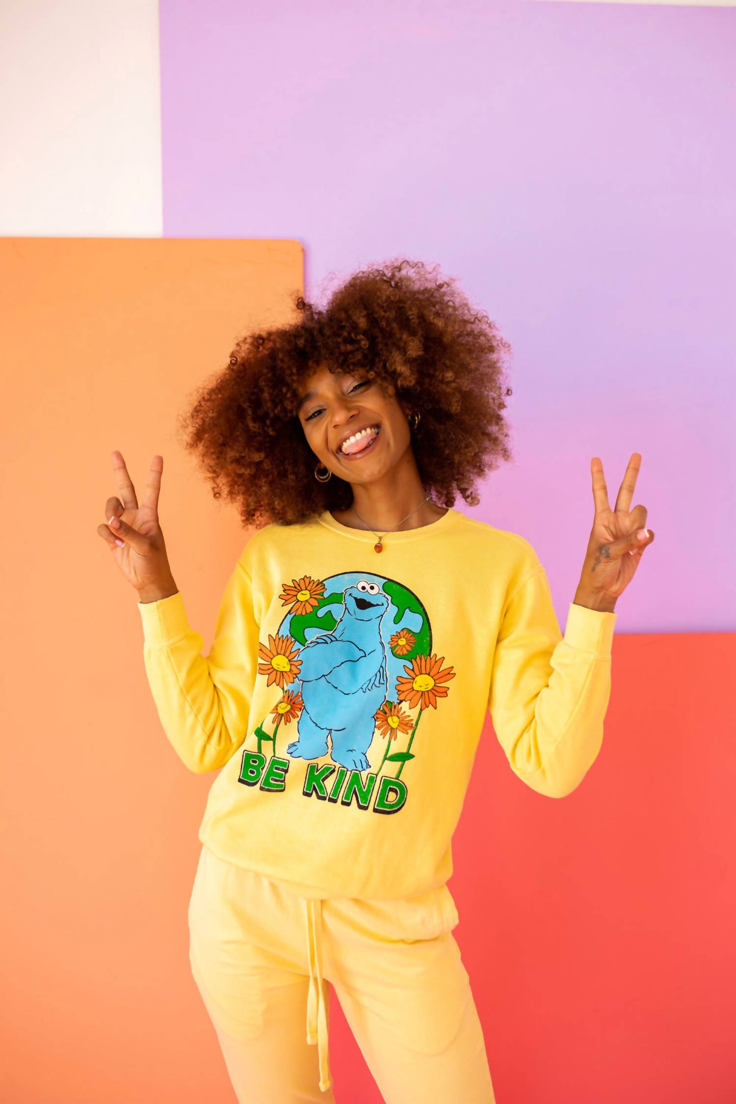 People Of Leisure - Sesame Sweatshirt Be Kind Cookie Monster Sweatshirt