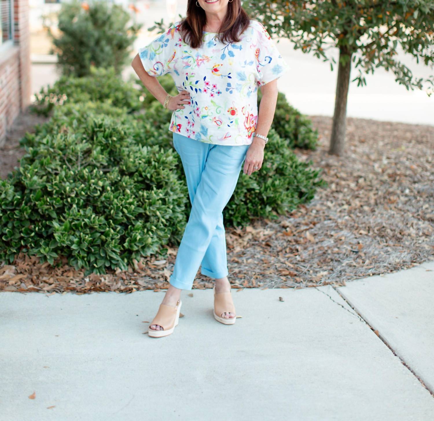 Charlie B - Women's Linen Cuffed Pants
