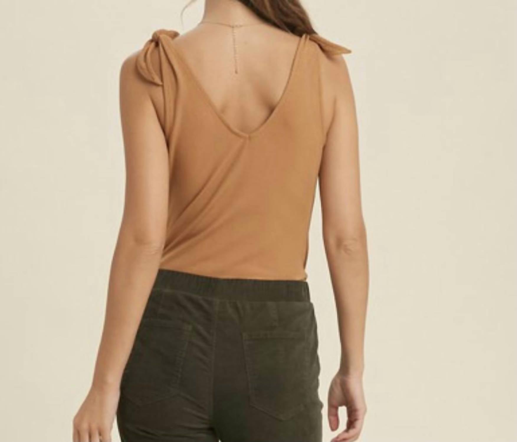 Wishlist - Anna Shoulder Tie Bodysuit