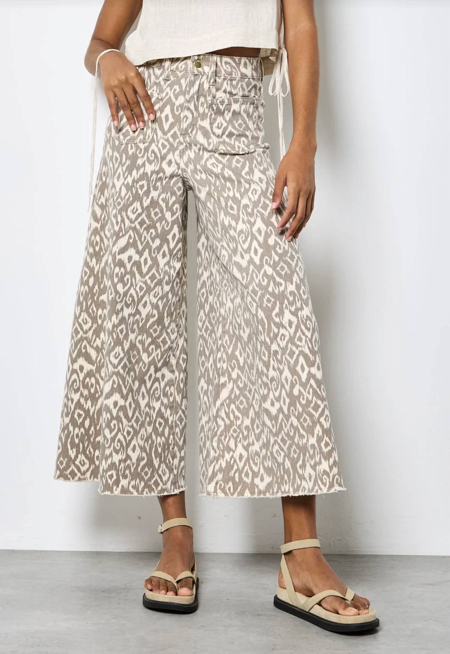 Apricot - Giana Wide Leg Jeans