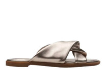 Clarks - Women's Reyna Twist Sandal