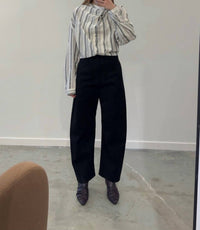 Collective - Mid Rise Barrel Jeans