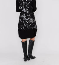 Dolcezza - Knit Brush Stroke Print Dress