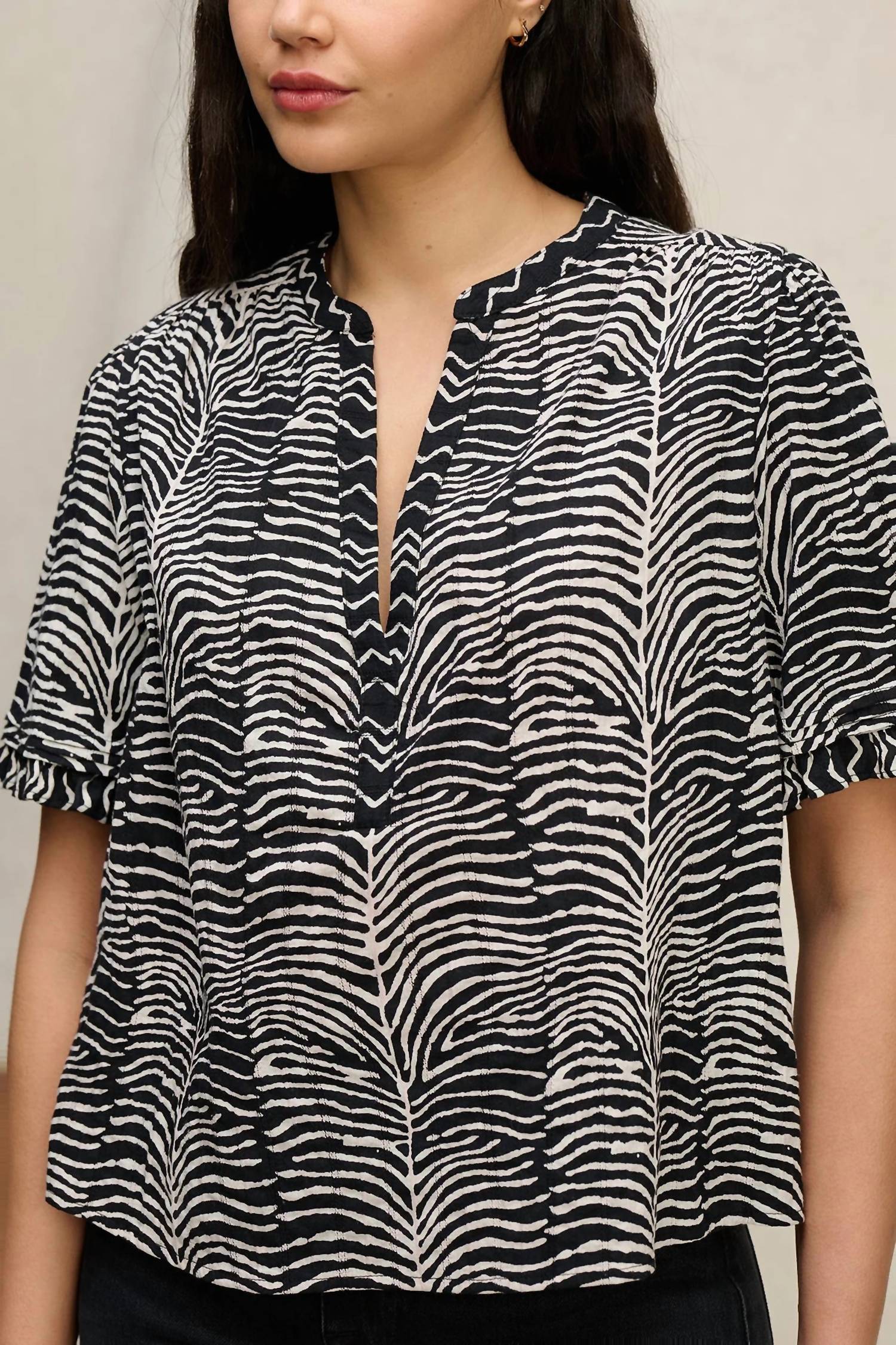 Velvet By Graham & Spencer - Autumn Fern Print Freeda Top