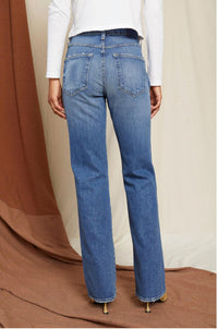 AMO High Rise Kick Flare Jeans in patience - women's jeans - detail view