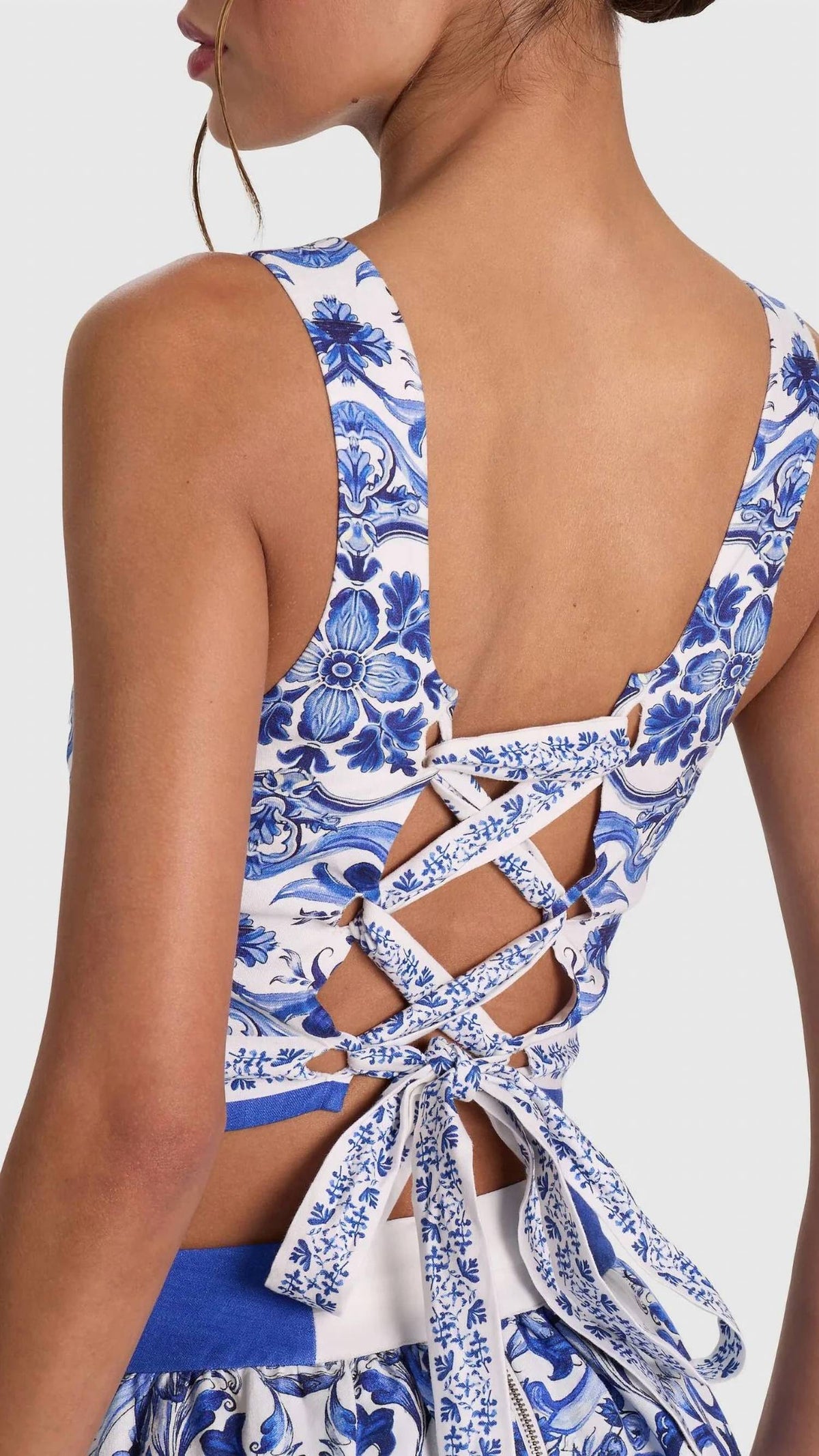 Alice + Olivia - Miriam Cropped Sweetheart Top