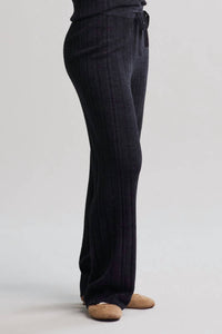 Barefoot Dreams - Cozychic Ultra Lite® Cable Knit Ankle Pants