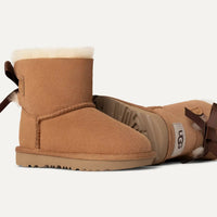 Ugg - Toddlers Mini Bailey Button Ii Boot