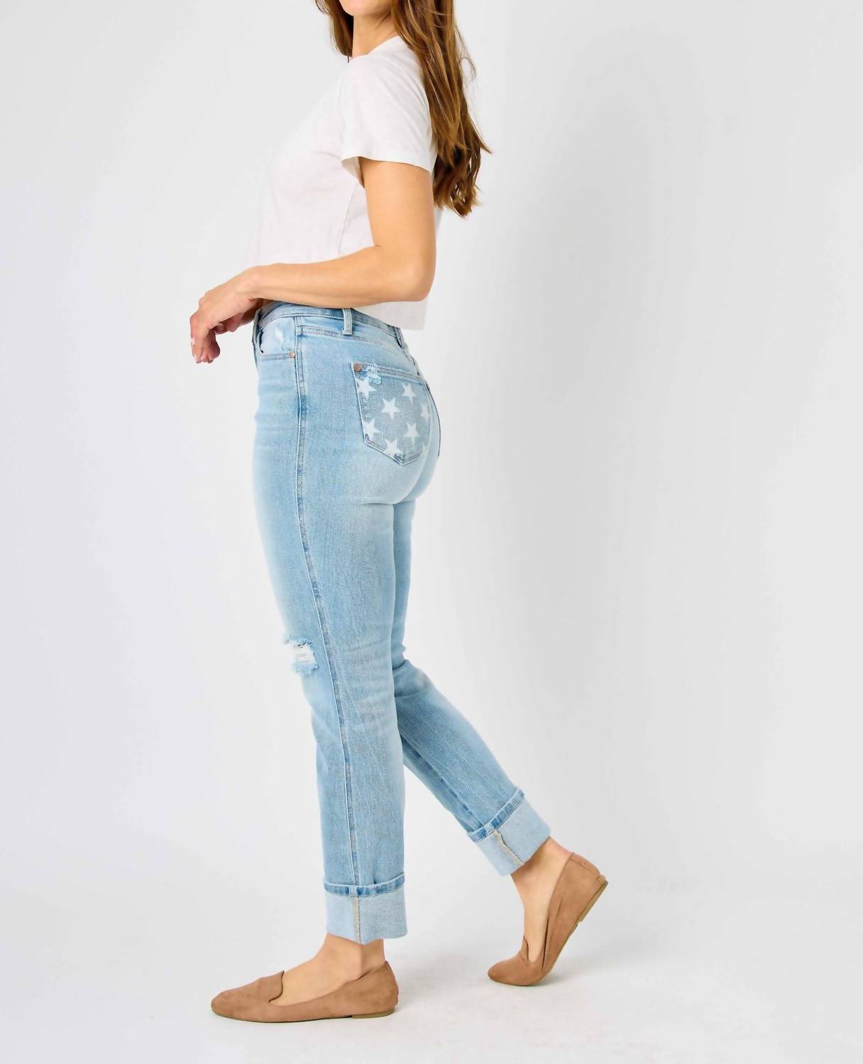 Judy Blue - Mid Rise Americana Star Pocket Cuffed Boyfriend Jeans