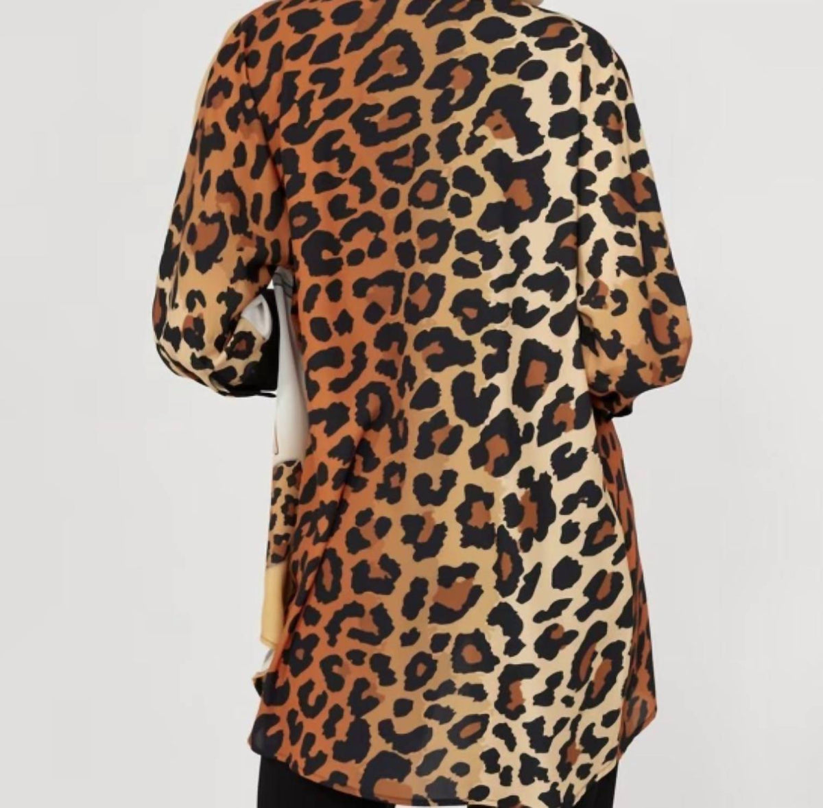 Frank Lyman - Woven Leopard Print Blouse