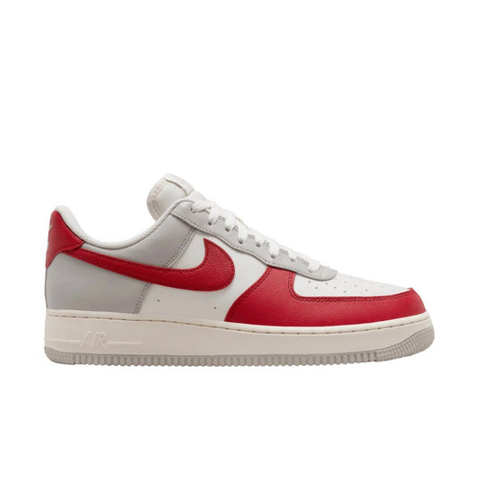 Nike - Men's Air Force 1 '07 LV8 Shoes