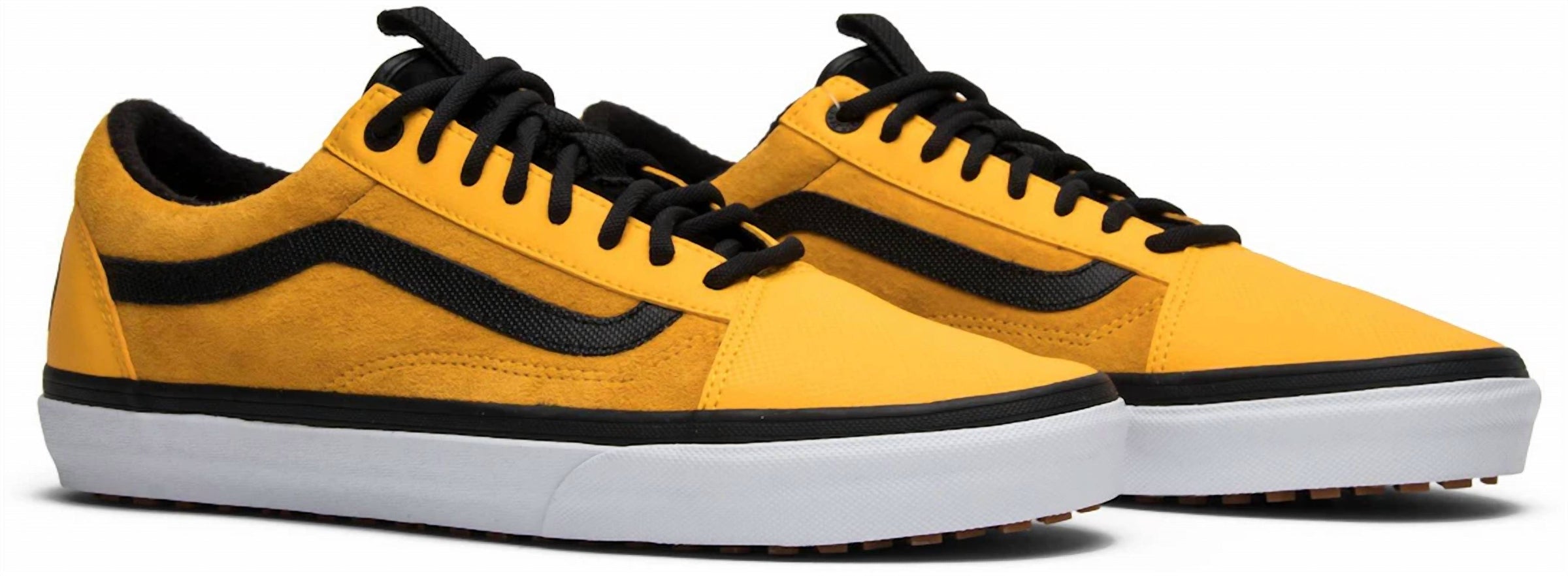 Vans - Men's Ua Old Skool Mte Dx Tnf Sneaker