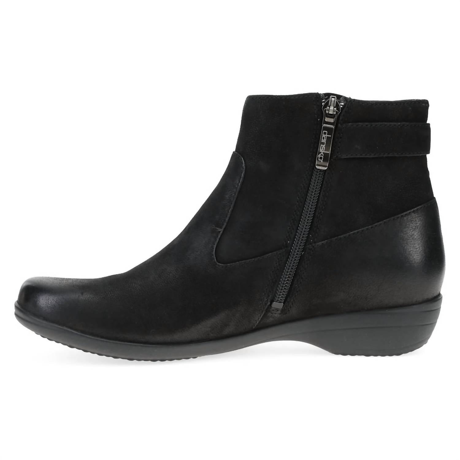 Dansko - Women's Finnley Leather Bootie