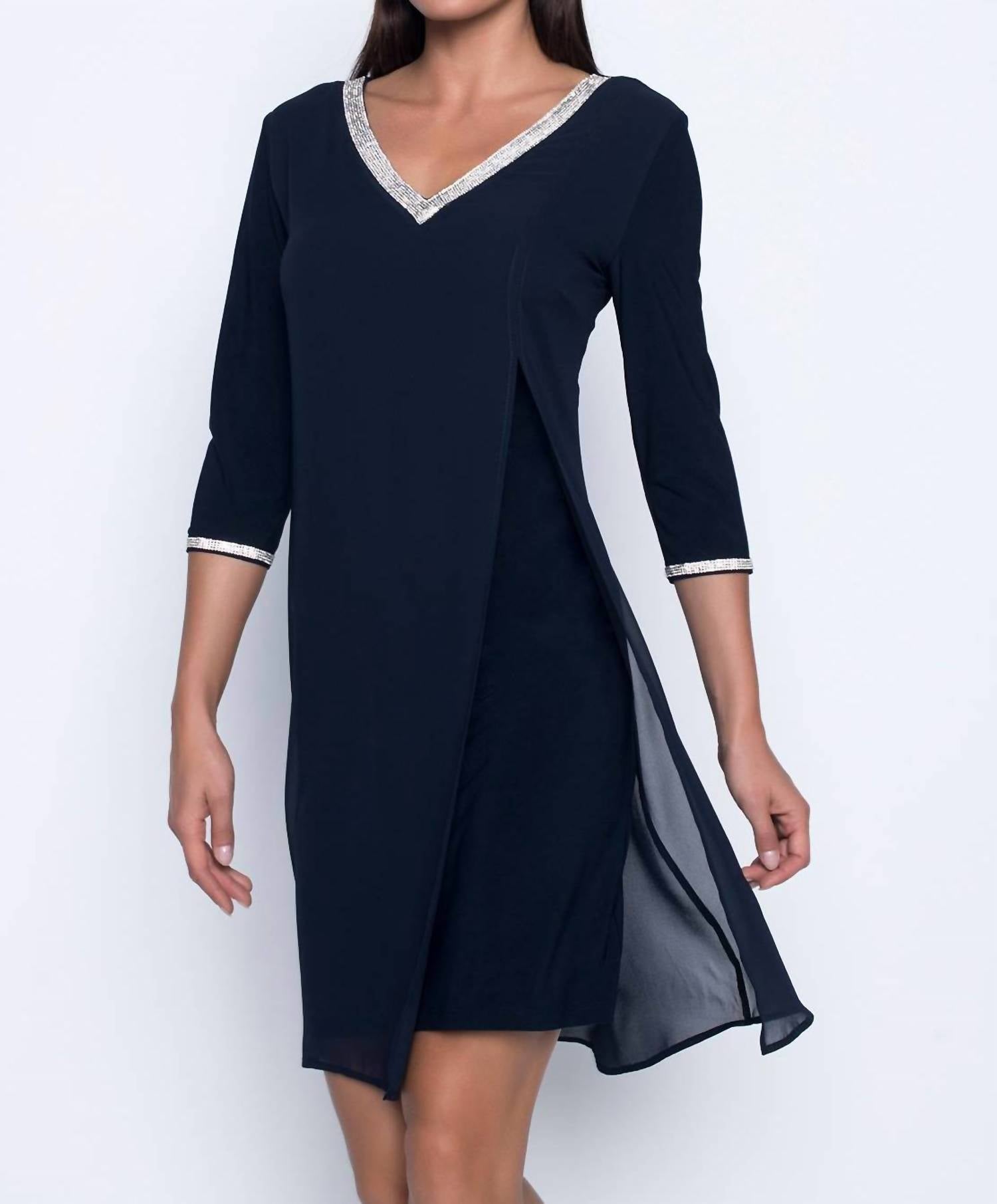Frank Lyman - V-neck Dress