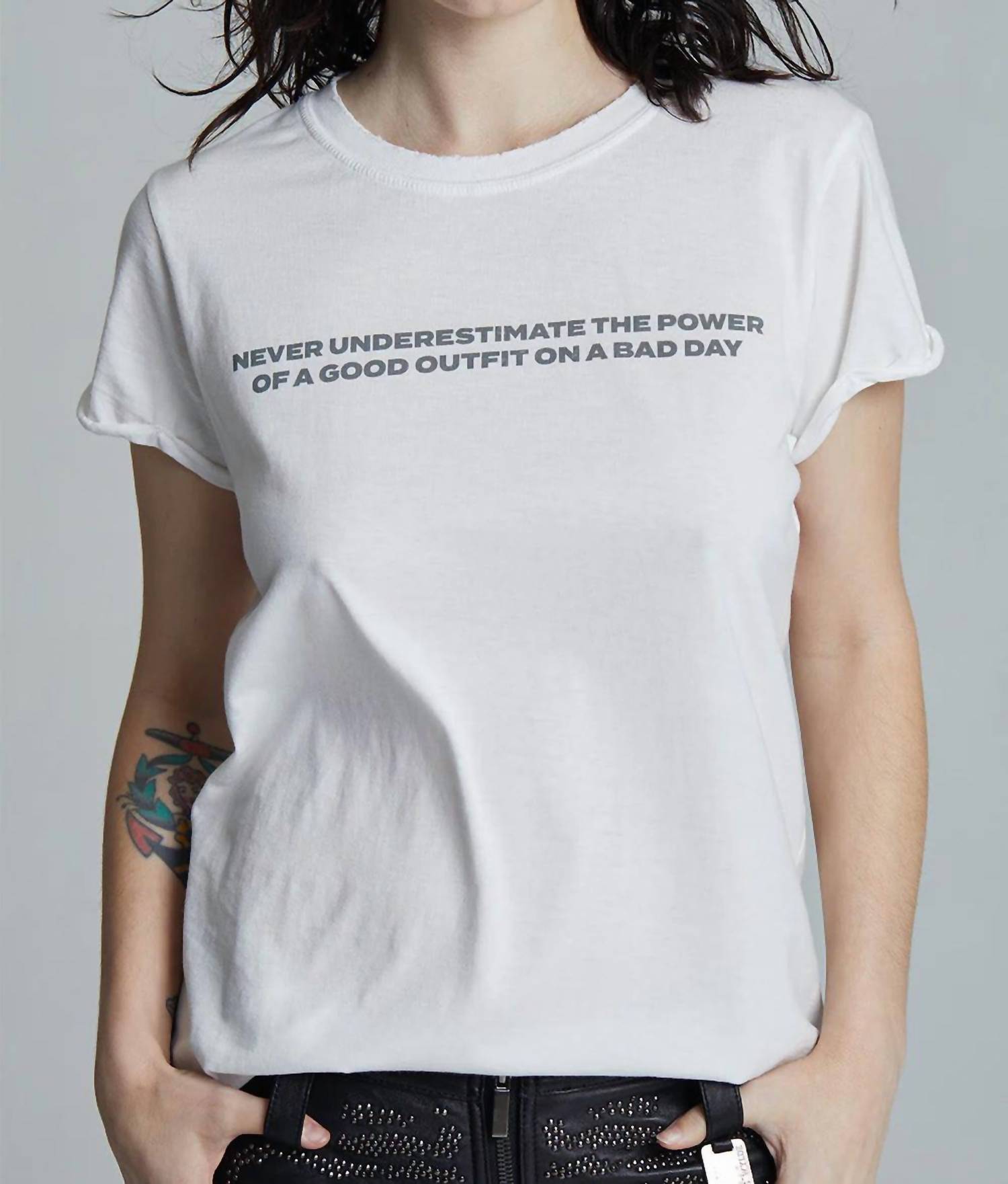 Recycled Karma - Good Outfit Short Sleeve T-shirt