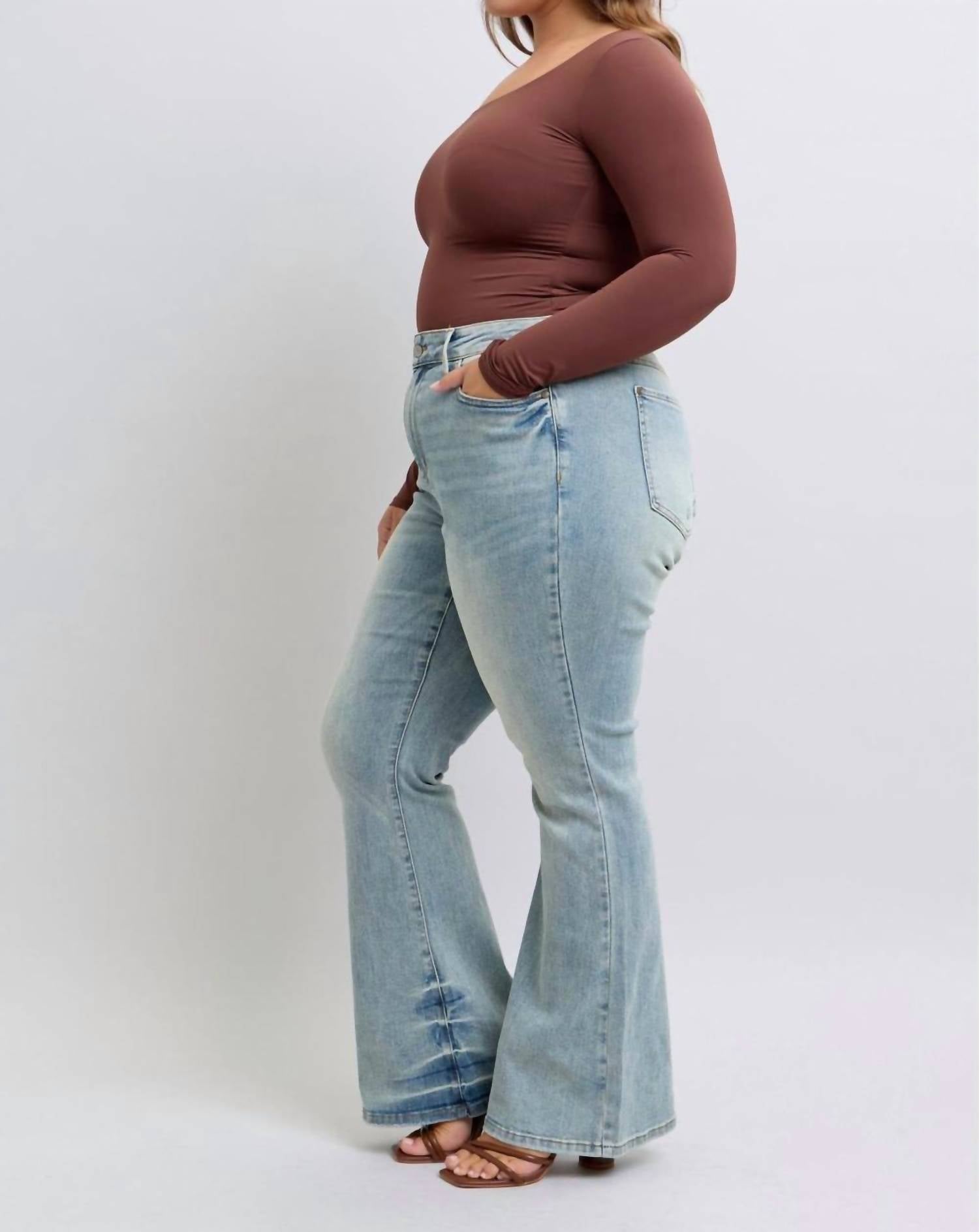 Judy Blue - Mid Rise Tinted Pin Tack Detail Flare Jeans