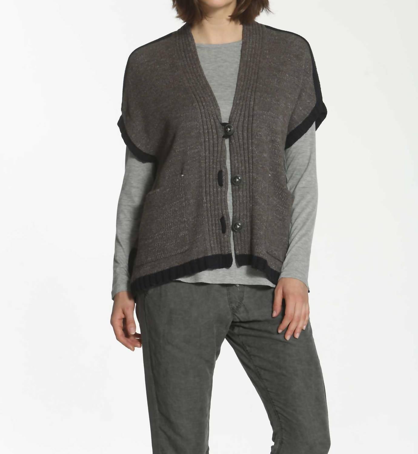 Label+Thread - Women's Boxy Slub Capelet Cardigan