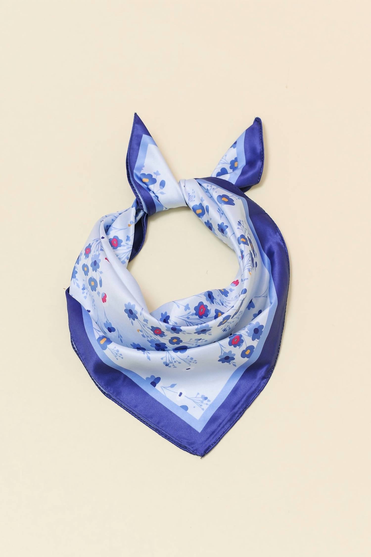 Wall To Wall - Women's Petite Flower Print Bandana Scarf