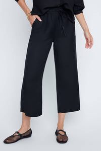 Renuar Blush Breeze Linen Cropped Pants in black - women's pants