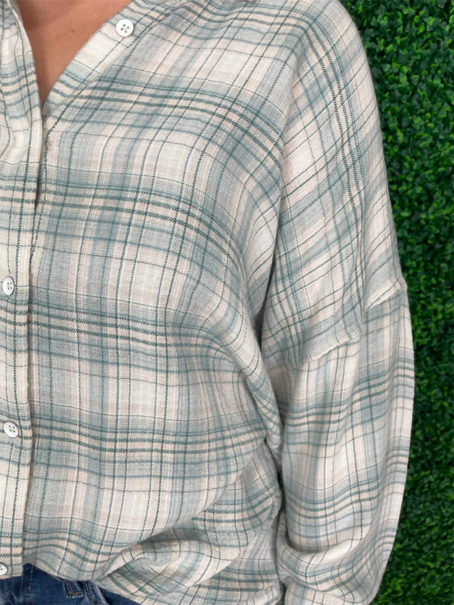 Flags & Anthem Leetonia Boyfriend Shirt in sage white - women's shirt - detail view