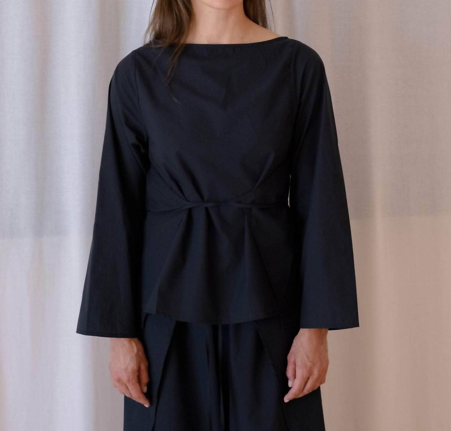 Baserange - DECTI LONG SLEEVE TOP