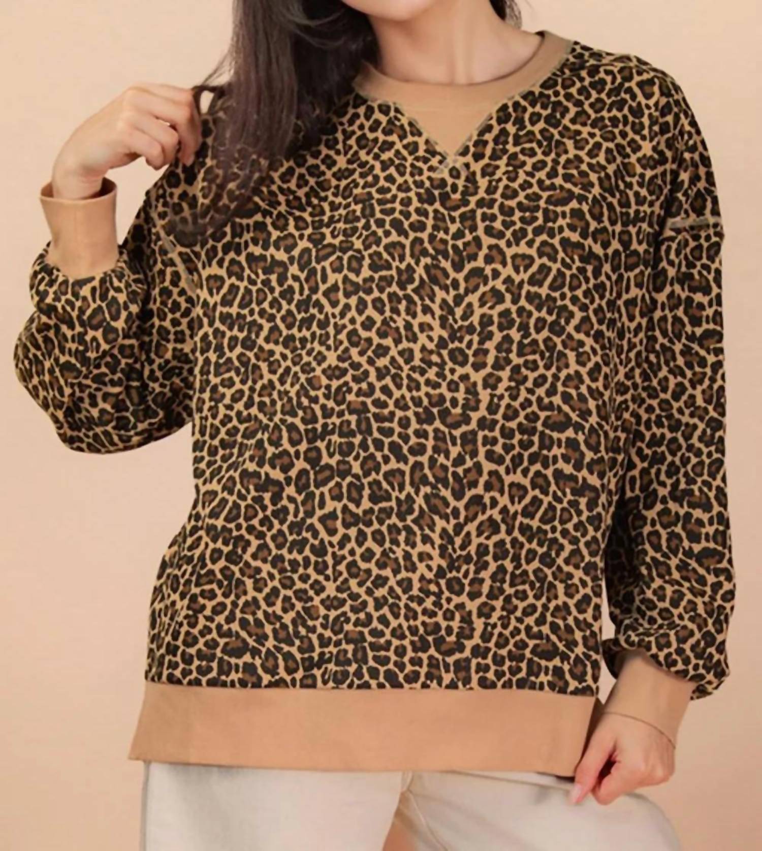 New In - Leopard Printed Knit Top