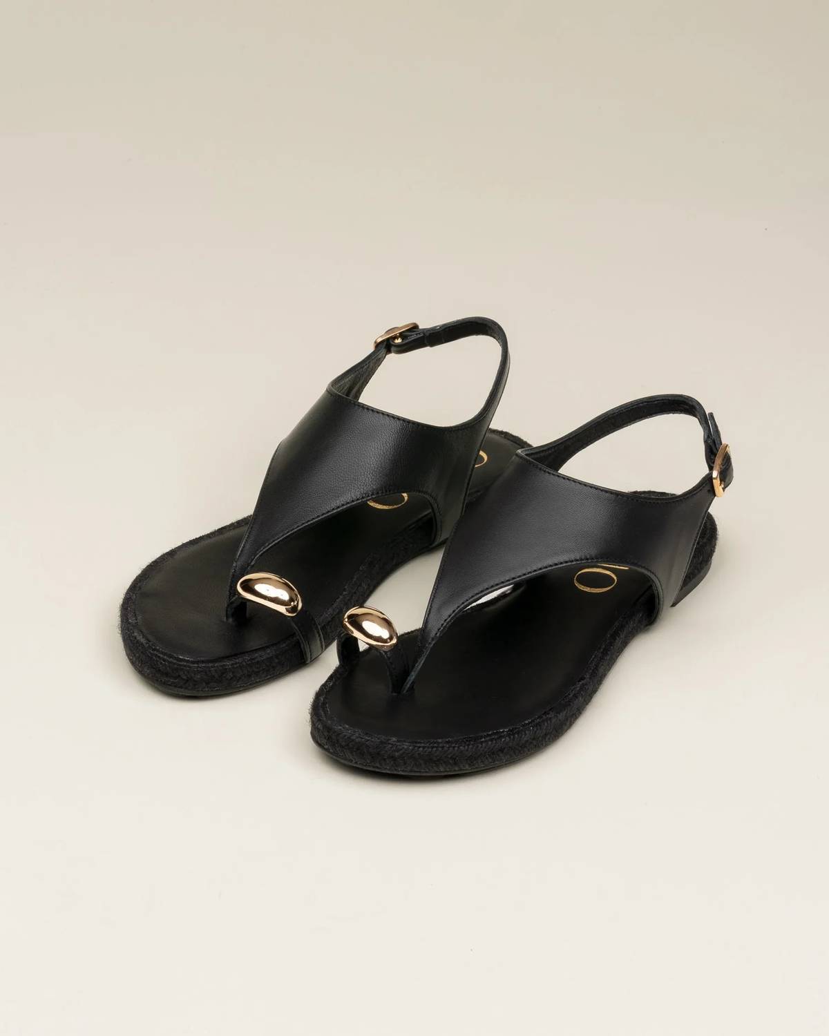 Gaimo - Women's Brise Metallic Toe Ring Sandal