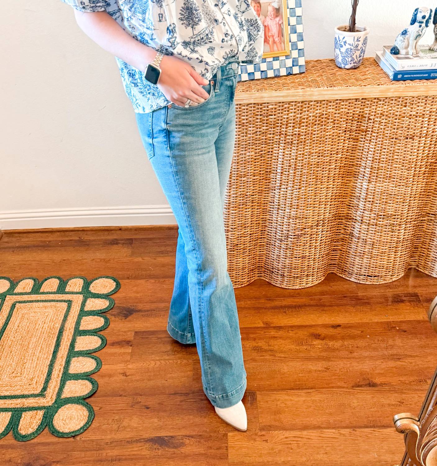 Pistola - Kinsley Mid Rise Ultra Flare Jeans