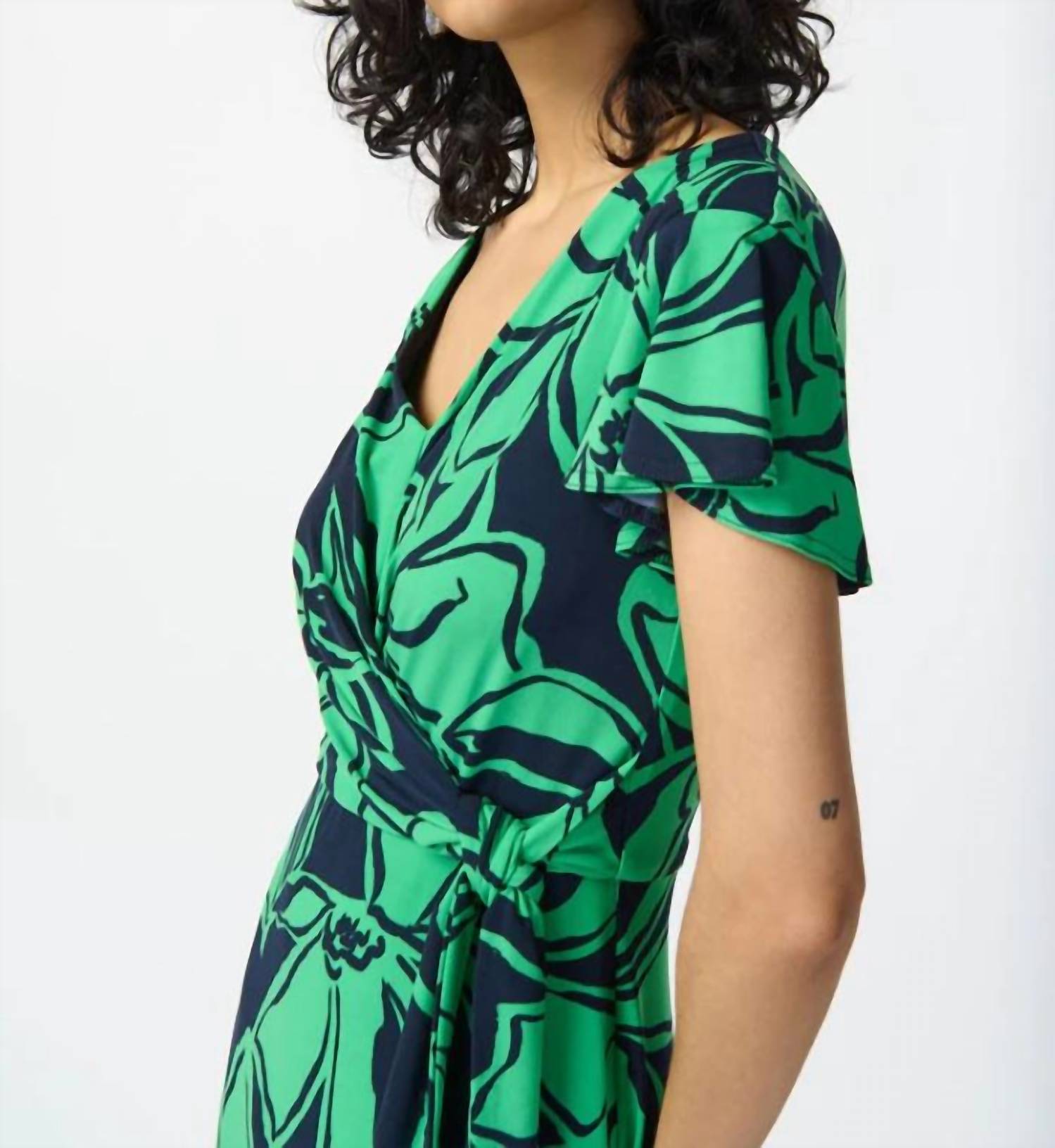 Joseph Ribkoff - Floral Print Silky Knit Flowy Midi Wrap Dress